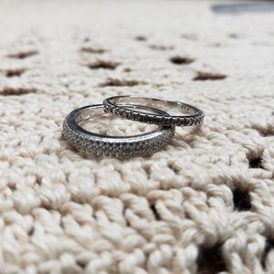 2 stacking rings silver color